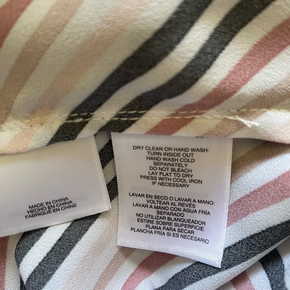 Anne Klein Striped Sleeveless Top size L like new - Picture 3 of 7